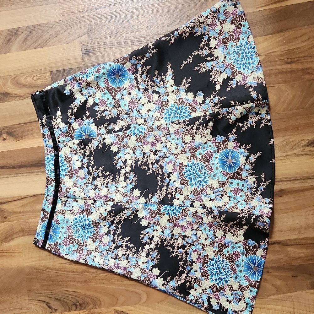 Womens Skirt